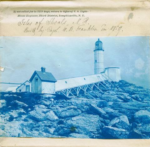 district photo of the lighthouse