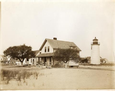 station photo