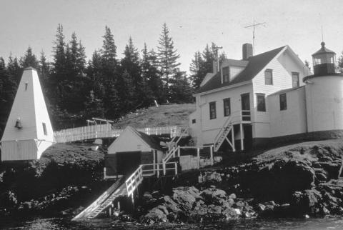 Boat house at station
