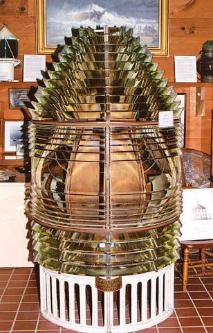 beehive Fresnel lens