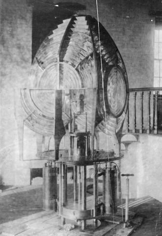 Point Cabrillo Pedestal 1909 USLHSoc.jpg
