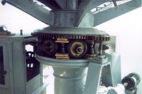 Point Conception CA Pedestal AG 2003.jpg