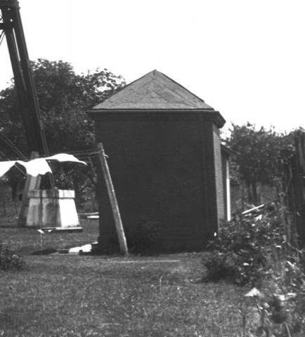 Schooner Ledge PA Oil House CG Historians Office.jpg