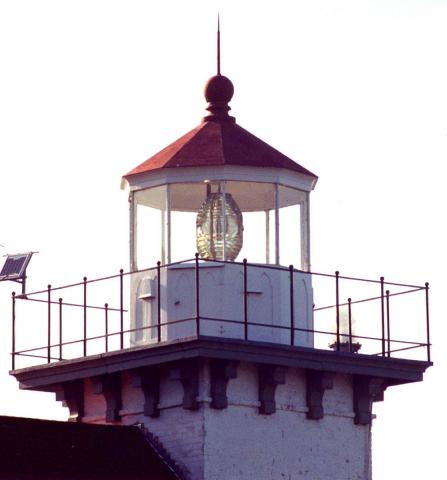 Lantern: Sherwood Point WI