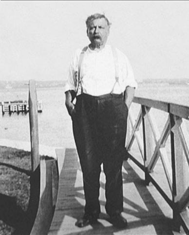 Curtis, Charles S Keeper Rose Island.jpg