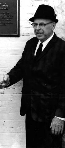 Hallett, Osborne Earle Nobska MA.jpg