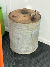 oil can