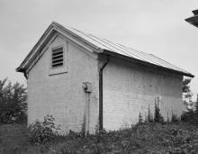 Great Captain Island CT Oil House 1999 Library of Congress (13).jpg