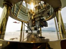 bulb changer in lens