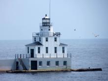 breakwater lighthouse