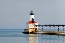 Michigan City East Pierhead IN TAT 2005.jpg