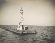 Milwaukee Breakwater Old WI 1914 NA 26-LG-56-39-ac.jpg